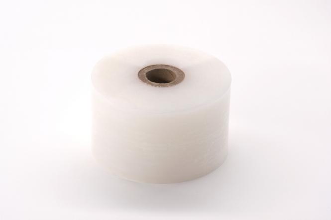 Power Maschinenstretchfolie 100 mm breit – transparent 23µ, 220% Dehnung, 38 mm Kern  